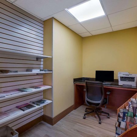 Lawrence Quality Inn Near Princeton מראה חיצוני תמונה
