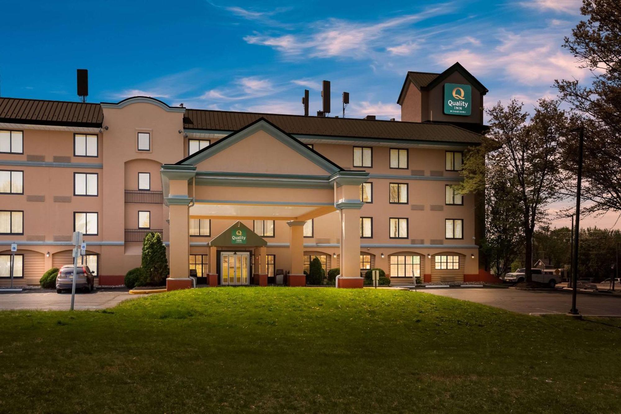 Lawrence Quality Inn Near Princeton מראה חיצוני תמונה