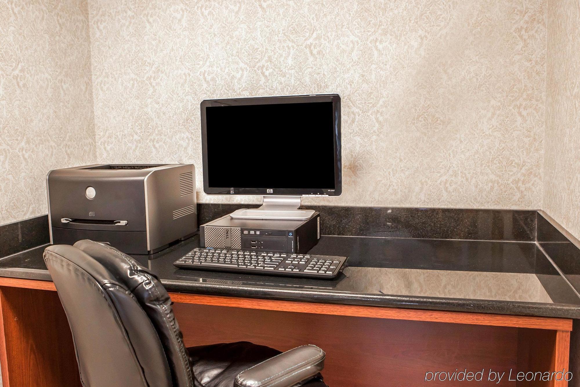 Lawrence Quality Inn Near Princeton מראה חיצוני תמונה