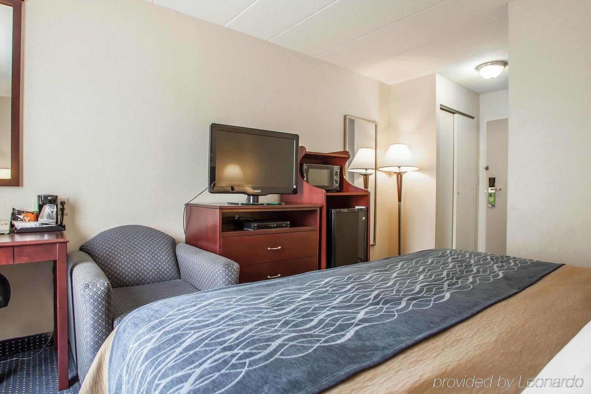 Lawrence Quality Inn Near Princeton מראה חיצוני תמונה