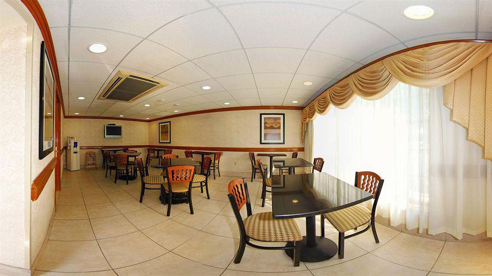 Lawrence Quality Inn Near Princeton מראה חיצוני תמונה
